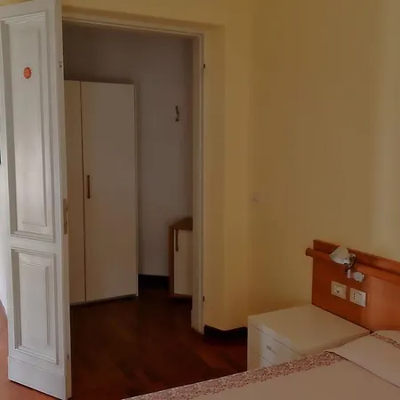 Villa Eden Del Sole Gasthof Borghetto di Vara